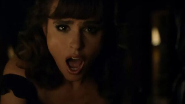 Veronica Echegui - трест s01e01