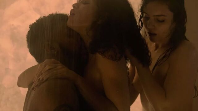 Lex Scott Davis и Andrea Лондо - Superfly