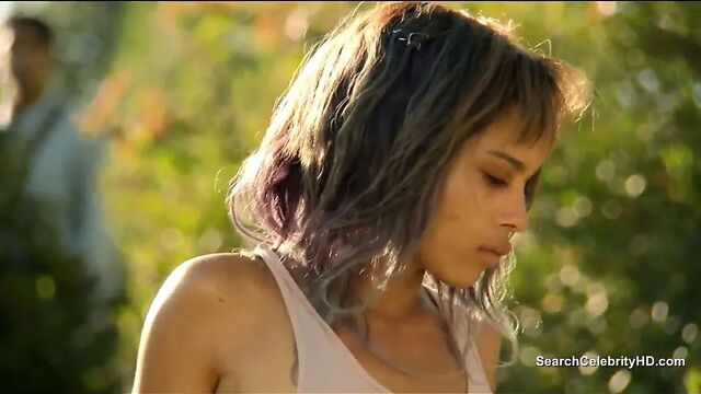 Обнаженная Zoe Kravitz - дорога в