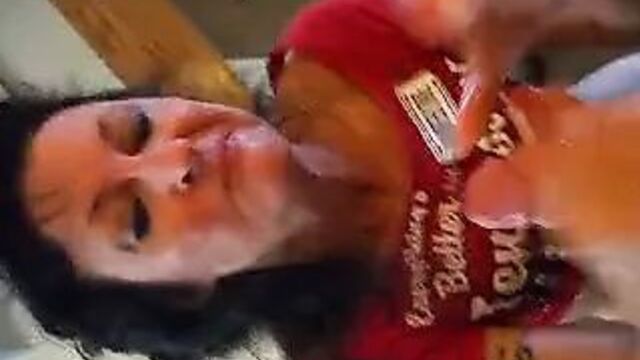 Добро пожаловать обратно, минет в ответ