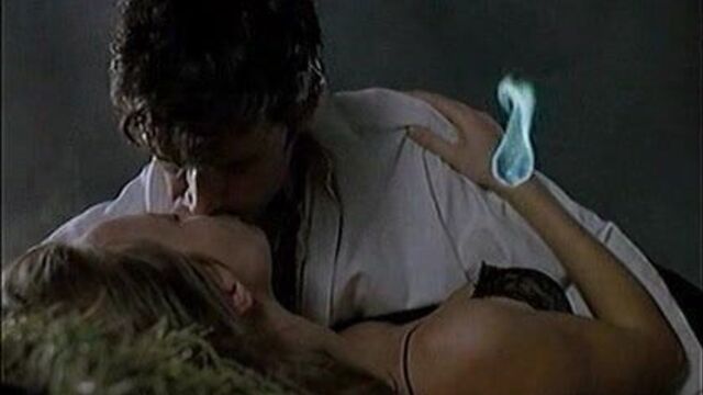 Anna Falchi - Sex Scene (Cemetery Man)