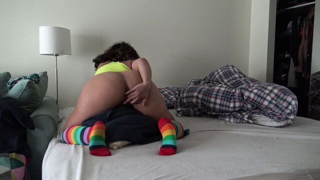 Lesbian Arab Girl Masturbating