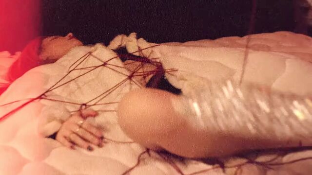 Bella Thorne - ''Do Not Disturb''