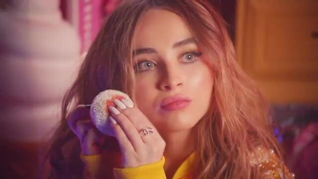 Sabrina Carpenter - ASMR