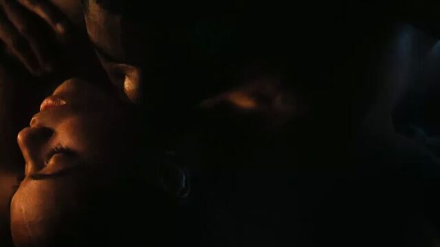 Jada Pinkett Smith - ''Set It Off'' 02