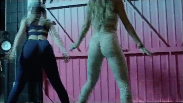 SOMMER RAY TWERKING