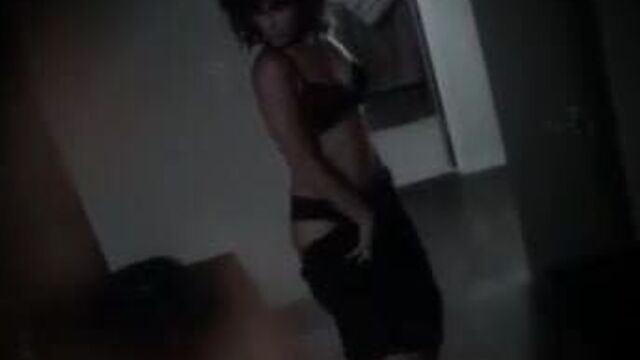 Jennifer Lopez - Shades of Blue