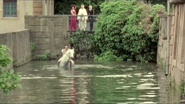 81-2 женщины (1999)