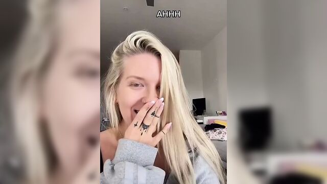 Devyn Lindsey Rose с круглой жопой