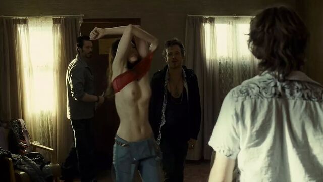 Riki LindHome - '' Последний дом слева ''