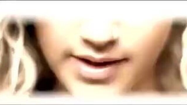 Я, сексуальная девушка Ashley Tisdale поет, он сказал, что она сказала видео