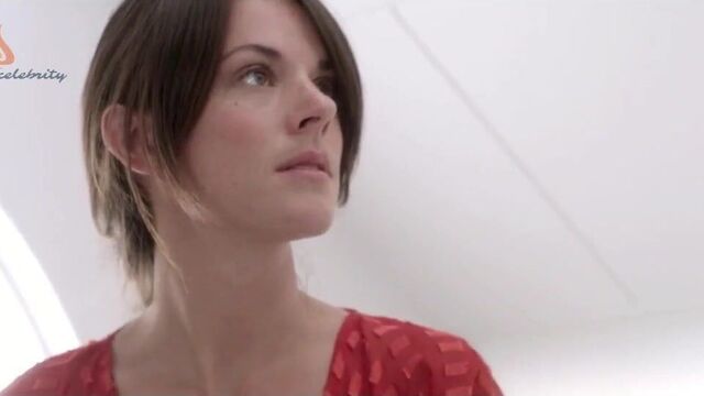 Sarah Butler - Moontrap Цель Земля 2017