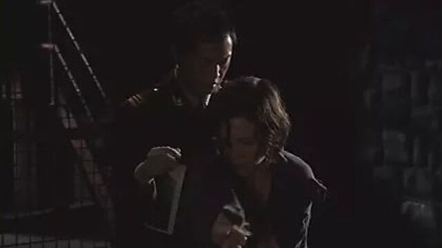 Maggie Gyllenhaal Nude 1 - Strip Search