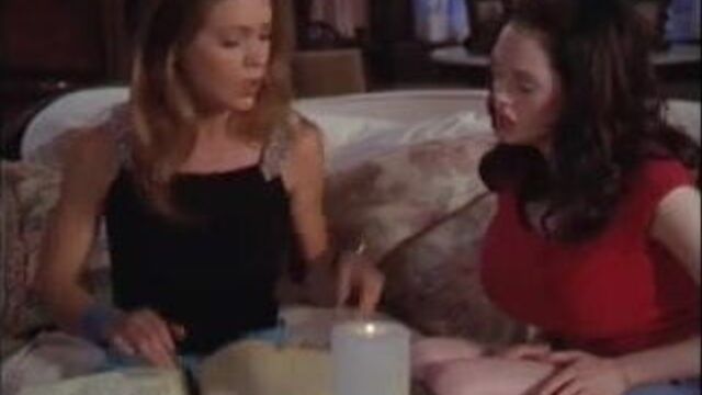 Rose McGowan (Breast Expansion)