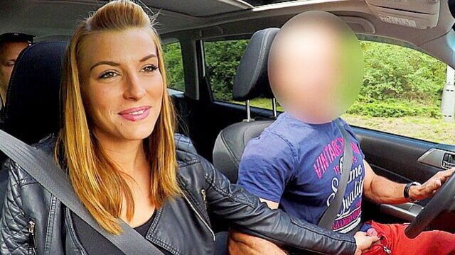 HUNT4K. Rich man paid a lot of money to get inside chick's..