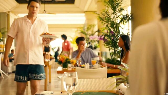 Анна Алекс, daddario. Connie Britton - '' Белый лотос '' s1e2