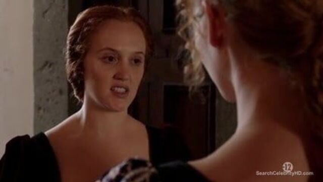 Isolda Dychauk и Stephanie Caillard обнаженные - borgia S02e11