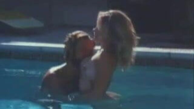 Сексуальное классическое порно DVD