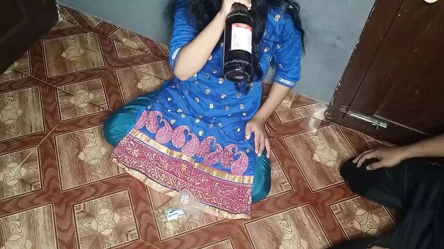 Daru pike bhabhi ne nasame dever ji ko chudneke liya f0rce karke chut chudayi