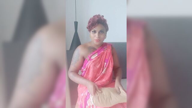 Tamil Amma Ilaria teaches her step son how to pleasure a women