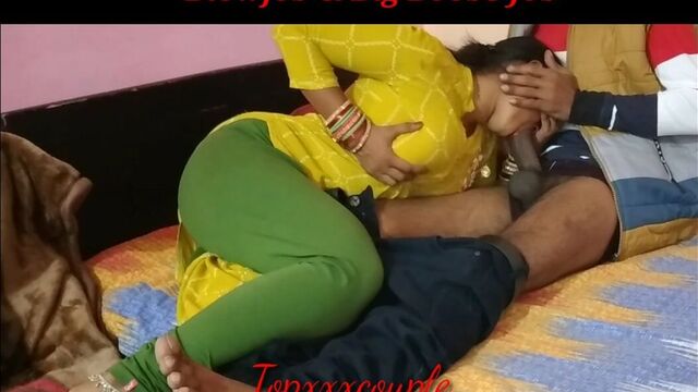 Gorgeous Boobs Desi Bhabhi Nice Blowjob & Titjob.