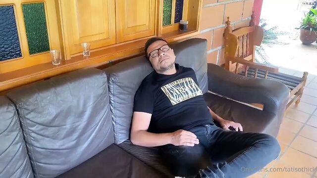 Tati fucking and masturbating