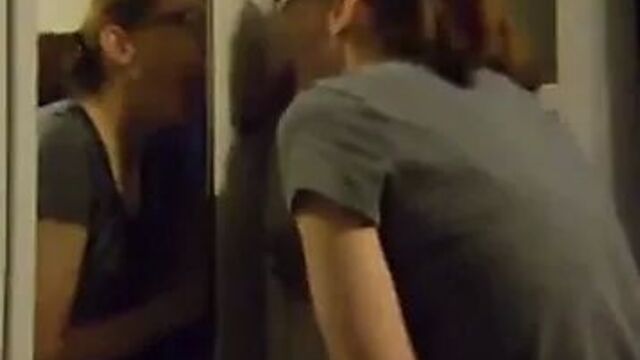 Ротный у глорихола дома