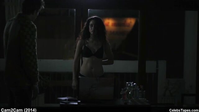 Jade Tailor, Martina Gunjaca и Sarah Bonrepaux топлесс