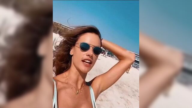 Alessandra Ambrosio и Izabel Goulart - девушки в бикини 7-3-20