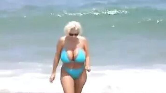 Неверная южная жена принимает кримпай из большого черного члена