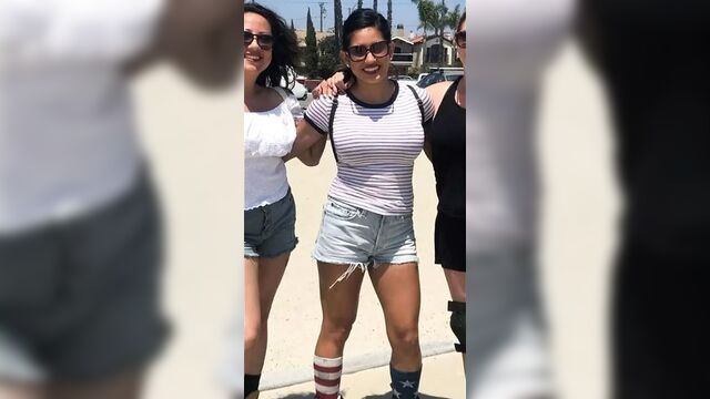 Сексуальные трансформируются в ебаря # 1