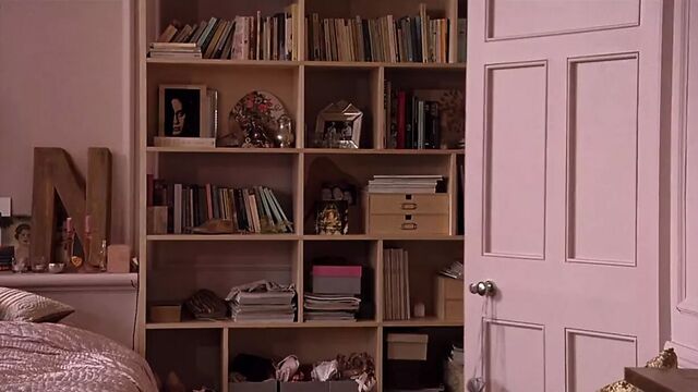 Scarlett Johansson - Матч-пойнт (2005)