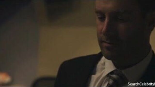 Aria London обнаженная - игра с барсуком