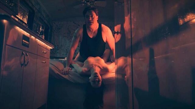 Обнаженный секс Ashley Dougherty в Doom Patrol - scandalplanetcom