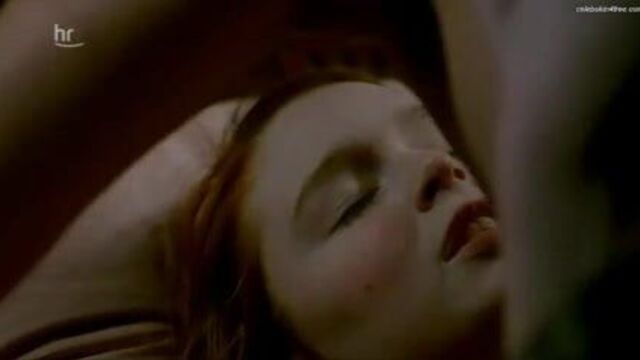 Georgina Cates, Carol пить воду в ужасно большом приключении