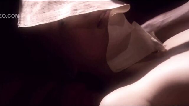 Подборка разных актрис.