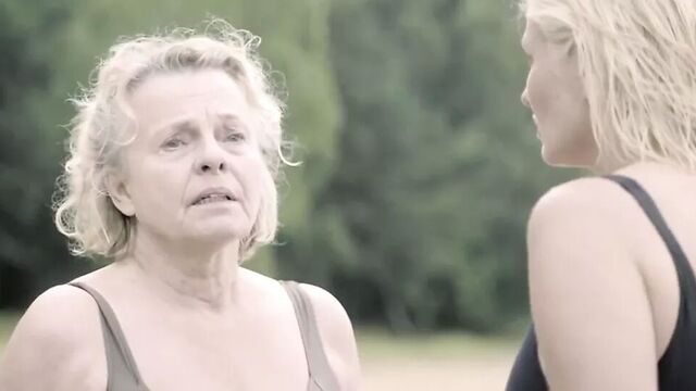 Carolina Gynning - блондиночка