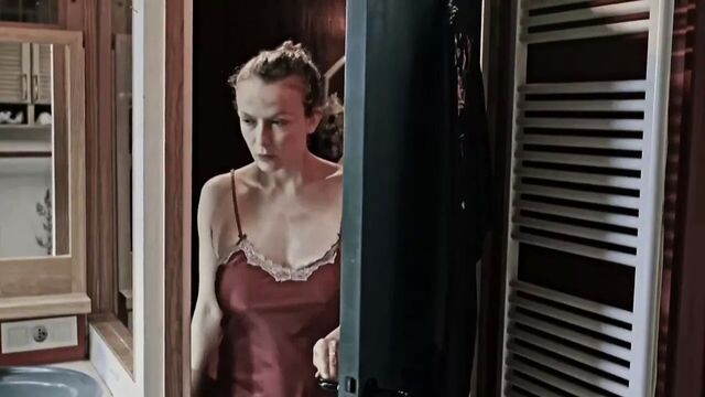 Сцена с матерью пасынка матери