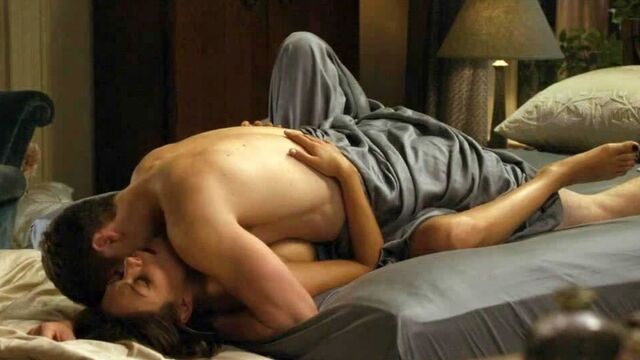 Обнаженный жопа Mila Kunis в друзьях с преимуществом scandalplanet