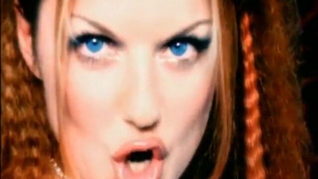 Ginger Spice Geri Halliwell сиськи FAP, подборка