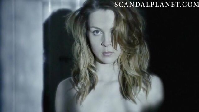 Aisling Knight и обнажение и секс, подборка на scandalplanet.com
