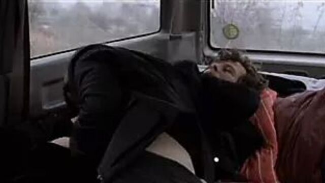 Актриса Isabelle Menke ласкает пенис в мейнстрим-фильме