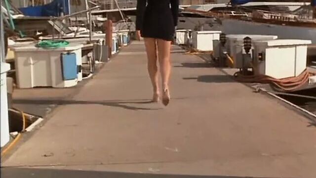 Camilla больше. Tawny Kitaen - 'Dead Dead Tides' '