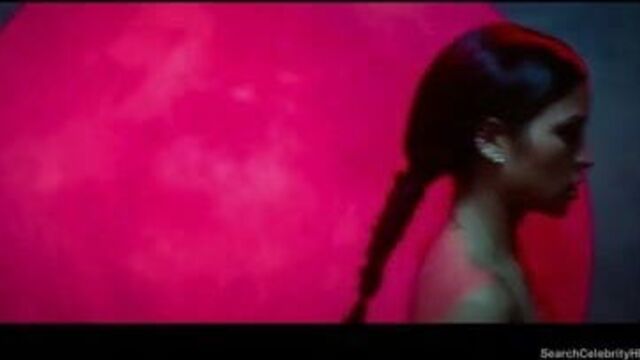 Обнаженная Cassie Ventura - 3 часа ночи