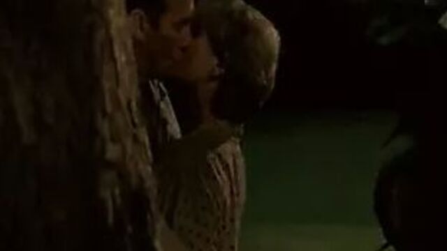 Brenda Blethyn занимается сексом на улице