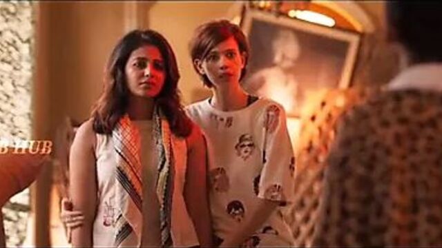 Anjali получает горячий поцелуй в веб-серии