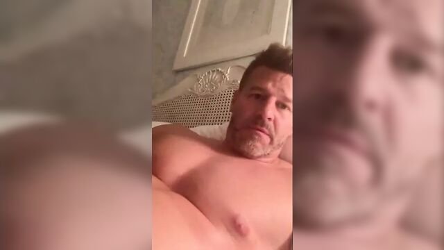 Tommylads Angel дрочит