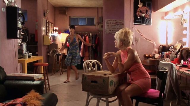 Demi Moore - Стриптиз (1996)