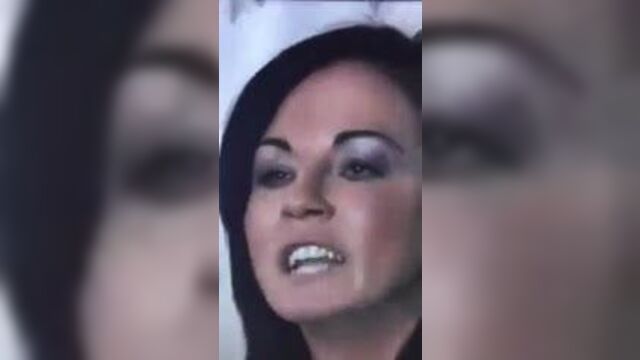 Kat Kat Slater - шалава