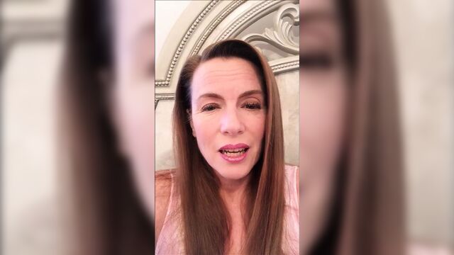 Шаловливое лицо на лице